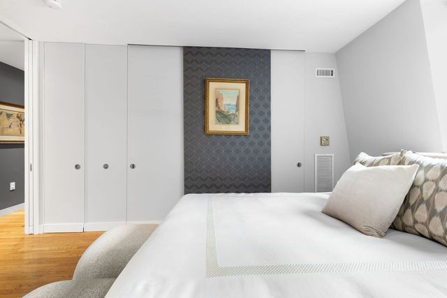 90 Broadway 5D, Boston, MA 02116