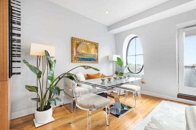 90 Broadway 5D, Boston, MA 02116