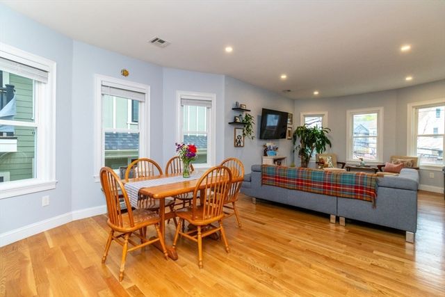 870 South St. 2, Boston, MA 02131