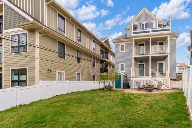 870 South St. 2, Boston, MA 02131