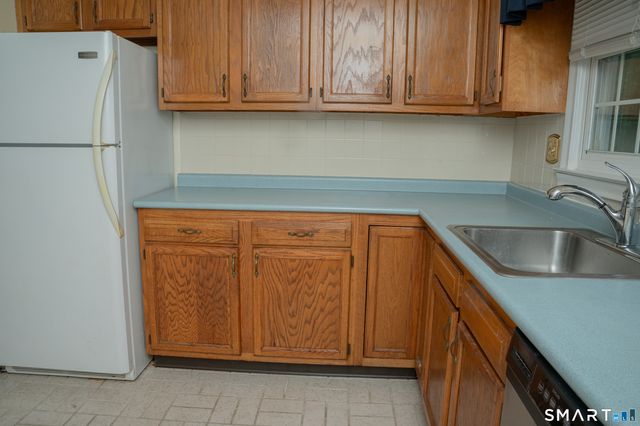 1789 Foxon Road 3B, North Branford, CT 06471
