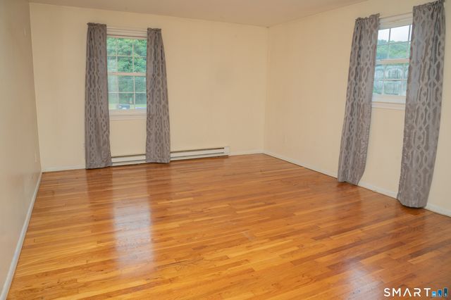 1789 Foxon Road 3B, North Branford, CT 06471