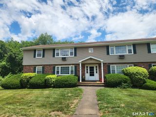 1789 Foxon Road 3B, North Branford, CT 06471