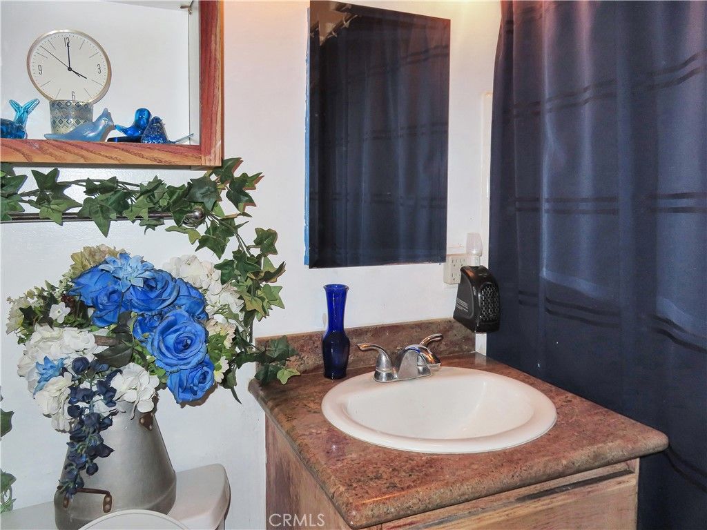 Image 14 of property listing at 3681 Genevieve, San Bernardino, CA 92405
