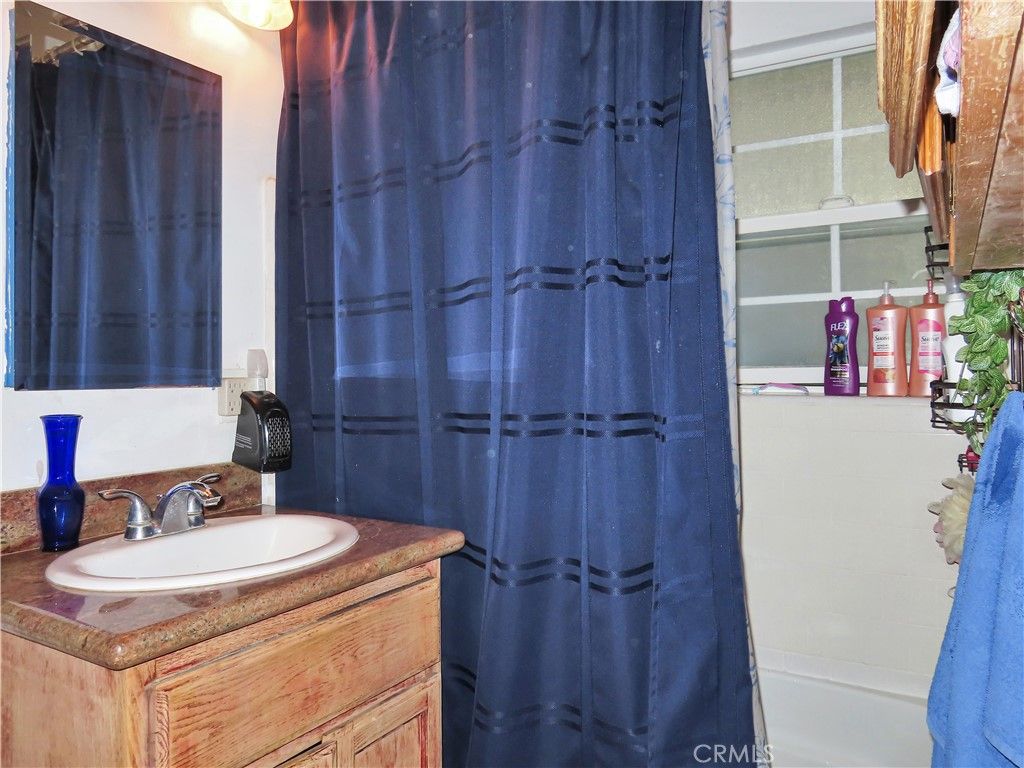 Image 15 of property listing at 3681 Genevieve, San Bernardino, CA 92405