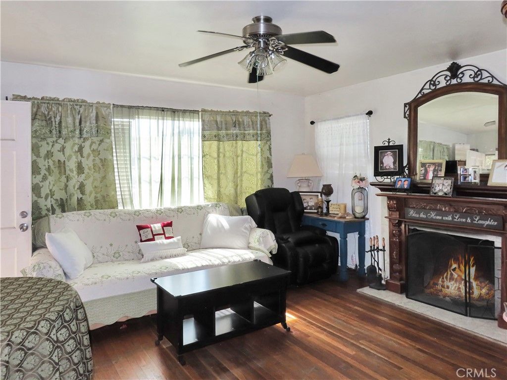 Image 6 of property listing at 3681 Genevieve, San Bernardino, CA 92405