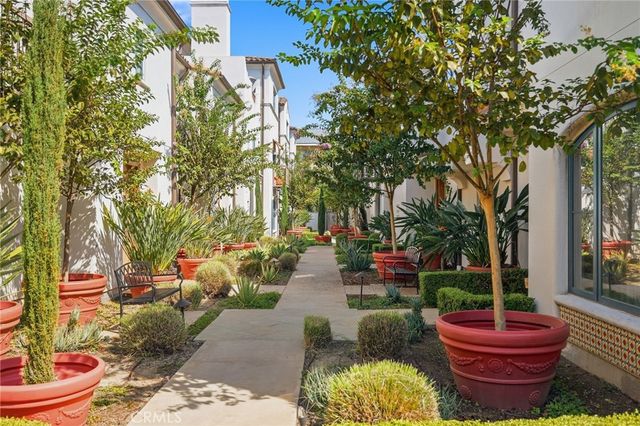 188 S Sierra Madre Blvd 4, Pasadena, CA 91007