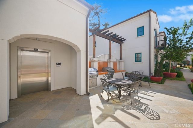 188 S Sierra Madre Blvd 4, Pasadena, CA 91007