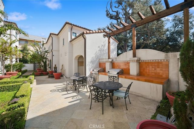 188 S Sierra Madre Blvd 4, Pasadena, CA 91007