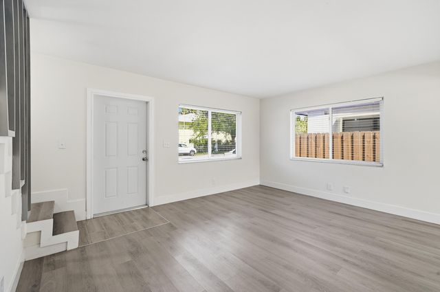 622 SW 7th Avenue, Fort Lauderdale, FL 33315