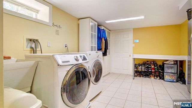 262 Northfield Avenue, West Orange, NJ 07052