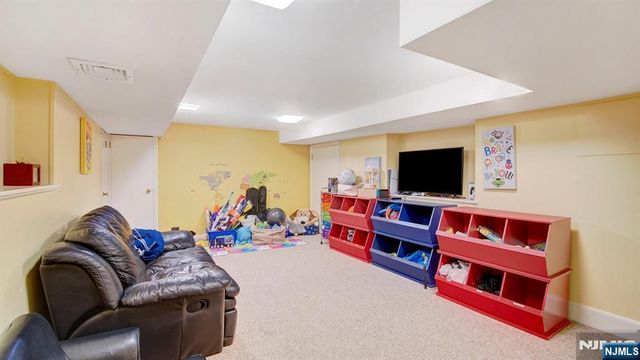 262 Northfield Avenue, West Orange, NJ 07052