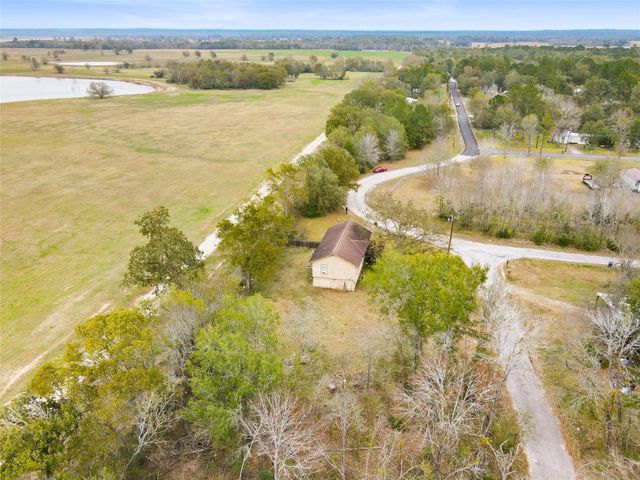7 & 9 Julie Beth Street, Huntsville, TX 77320