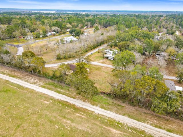 7 & 9 Julie Beth Street, Huntsville, TX 77320
