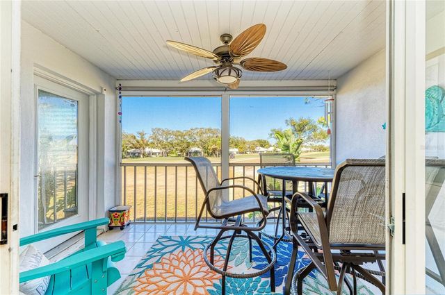 431 CERROMAR LANE 446, Venice, FL 34293