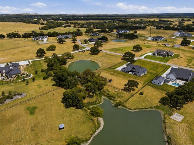 2017 Pinetree Post, Weatherford, TX 76087