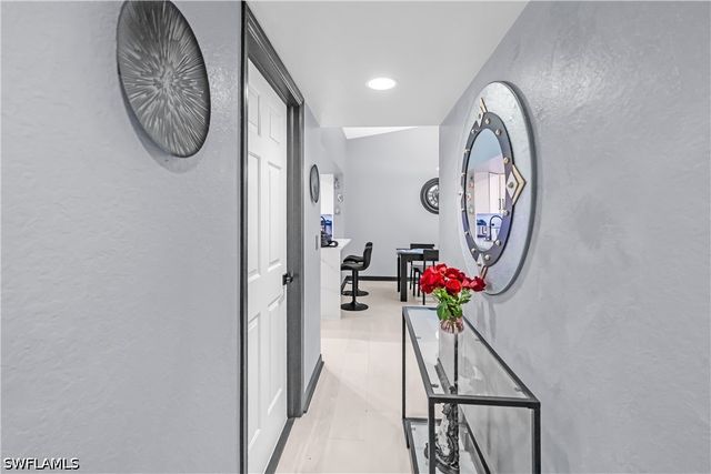 8274 Key Royal CIR 1033, Naples, FL 34119