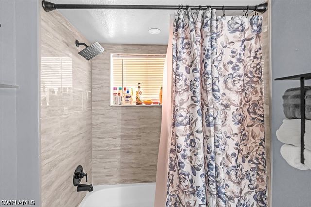 8274 Key Royal CIR 1033, Naples, FL 34119