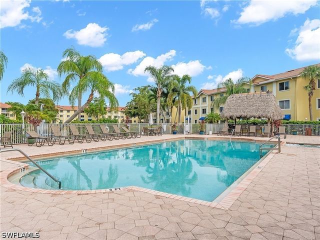 8274 Key Royal CIR 1033, Naples, FL 34119