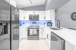 8274 Key Royal CIR 1033, Naples, FL 34119