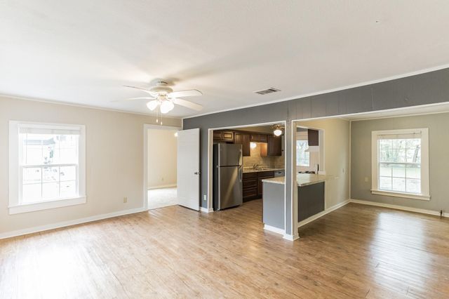 1805 Main ST, Georgetown, TX 78626