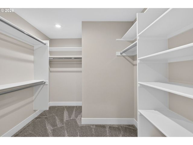 15016 Sw 141ST Ave, Tigard, OR 97224