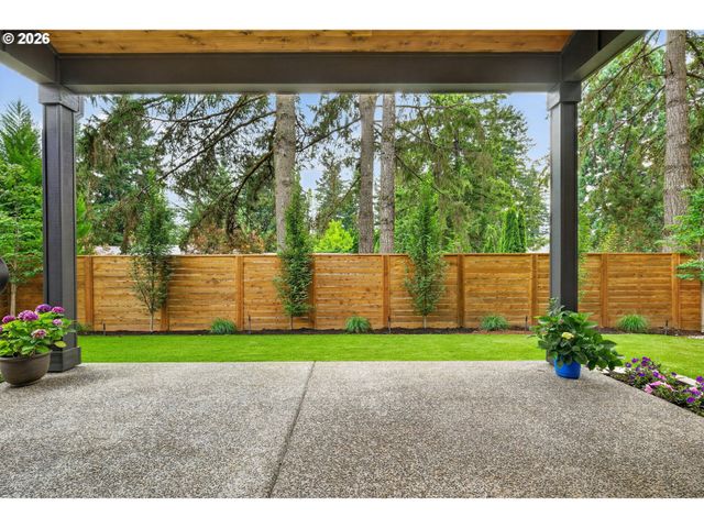 15016 Sw 141ST Ave, Tigard, OR 97224
