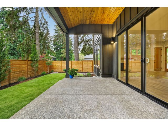 15016 Sw 141ST Ave, Tigard, OR 97224