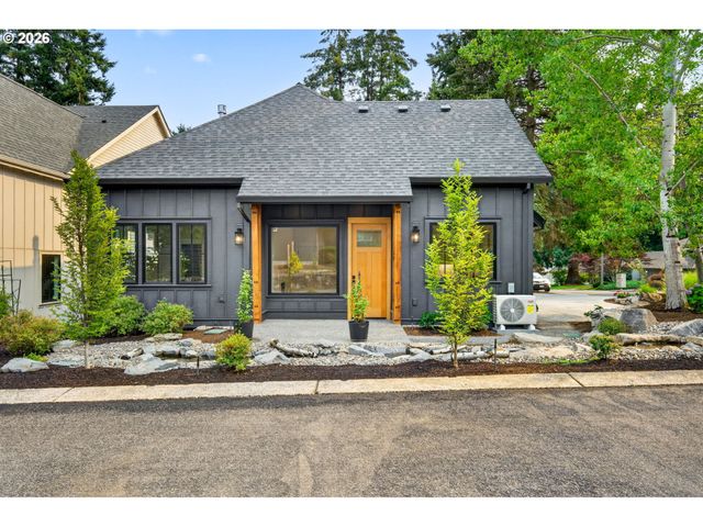 15016 Sw 141ST Ave, Tigard, OR 97224