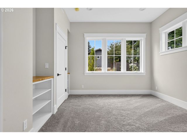 15016 Sw 141ST Ave, Tigard, OR 97224