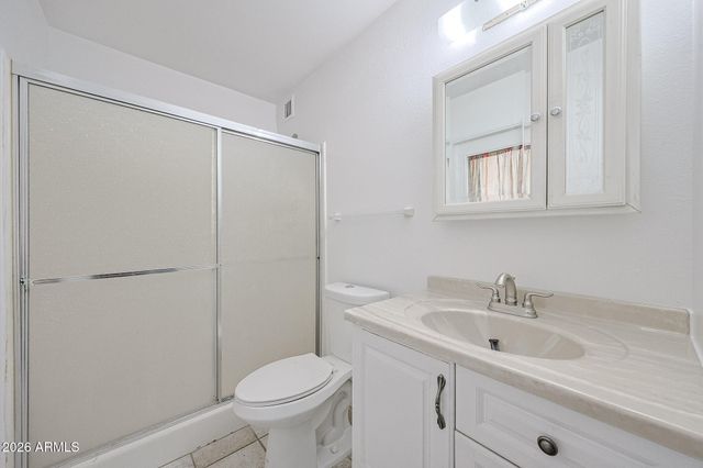 4532 W MONTEBELLO Avenue, Glendale, AZ 85301
