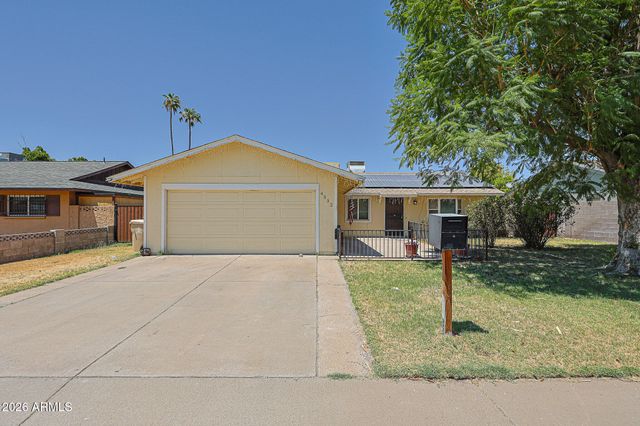 4532 W MONTEBELLO Avenue, Glendale, AZ 85301