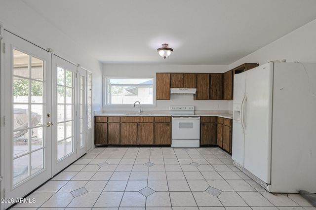4532 W MONTEBELLO Avenue, Glendale, AZ 85301