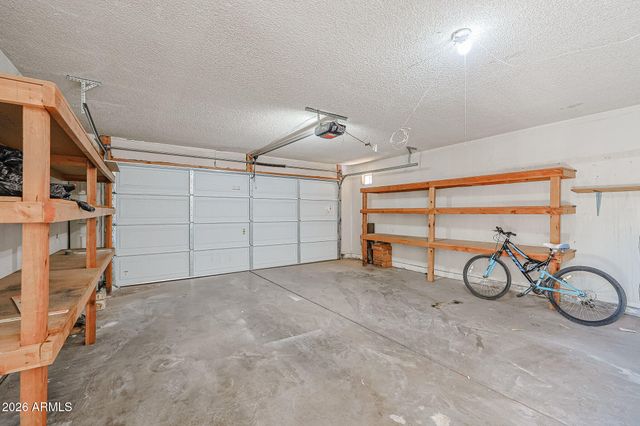 4532 W MONTEBELLO Avenue, Glendale, AZ 85301