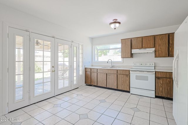 4532 W MONTEBELLO Avenue, Glendale, AZ 85301