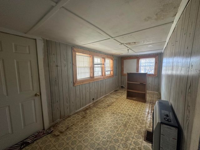 34 Bridge Fork Road, Whitley City, KY 42653