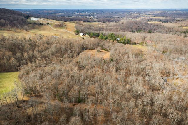 4898 Forrest Hill Rd, Cookeville, TN 38506