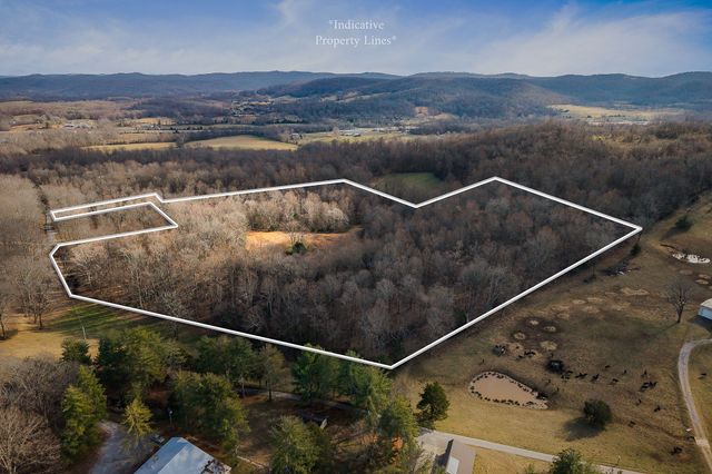 4898 Forrest Hill Rd, Cookeville, TN 38506