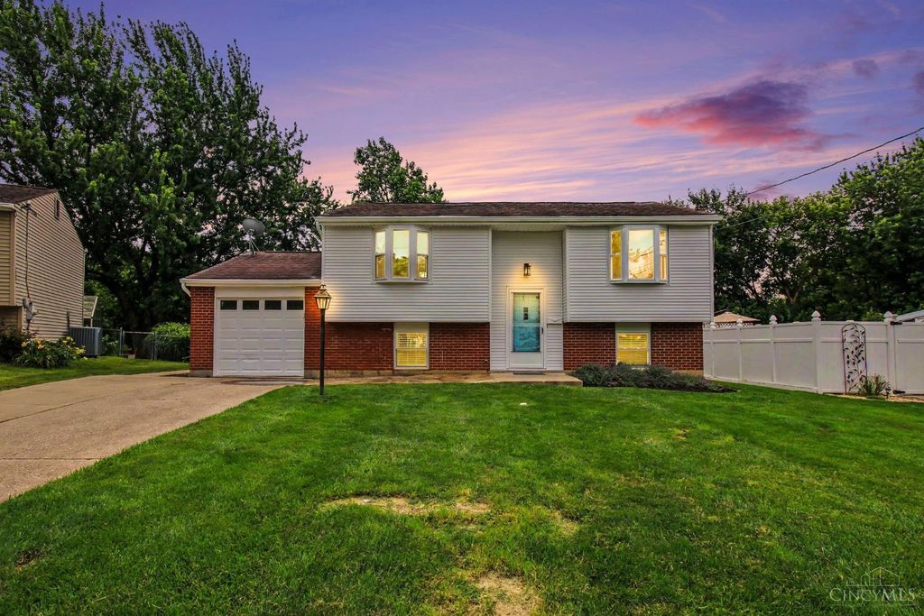 10368 Hawkhurst Drive, Colerain Twp, OH 45231