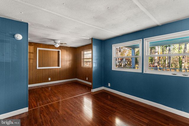 36 WASHINGTON CIR, Kinsale, VA 22488
