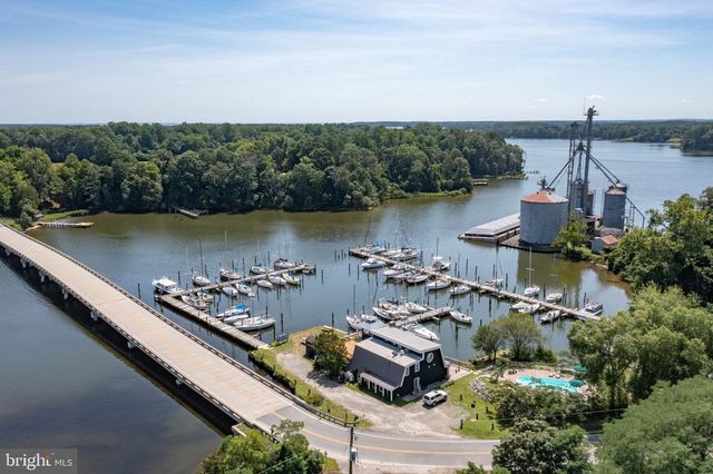 36 WASHINGTON CIR, Kinsale, VA 22488