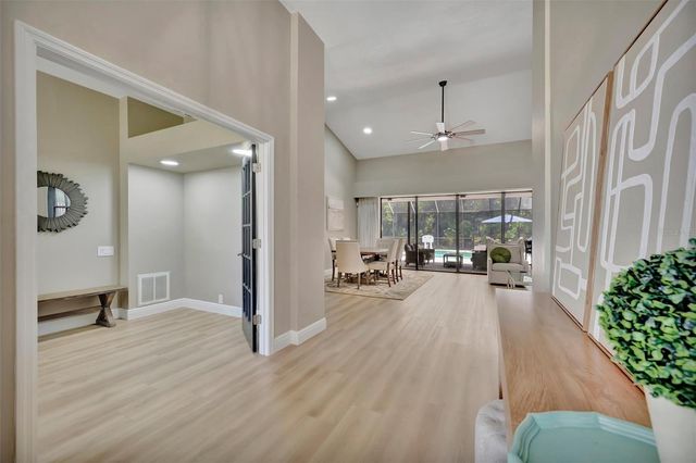 15507 FENTRESS COURT, Tampa, FL 33647