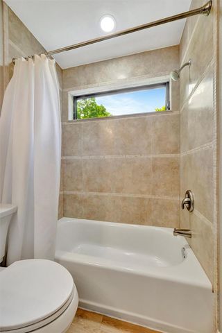 15507 FENTRESS COURT, Tampa, FL 33647