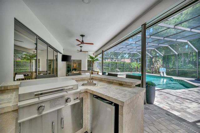 15507 FENTRESS COURT, Tampa, FL 33647