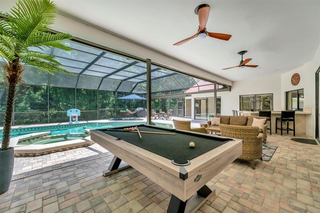 15507 FENTRESS COURT, Tampa, FL 33647