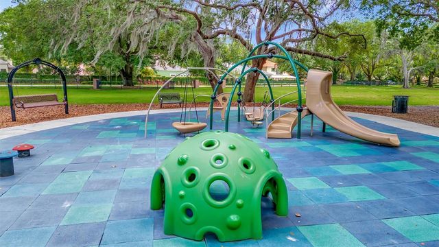 15507 FENTRESS COURT, Tampa, FL 33647