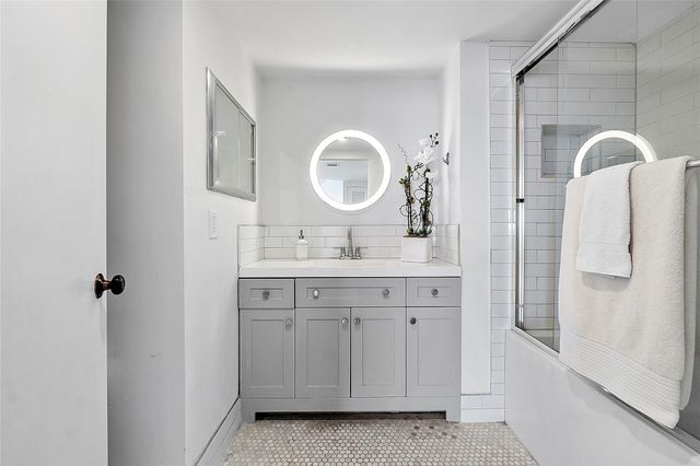 3000 Holiday Drive 1801, Fort Lauderdale, FL 33316