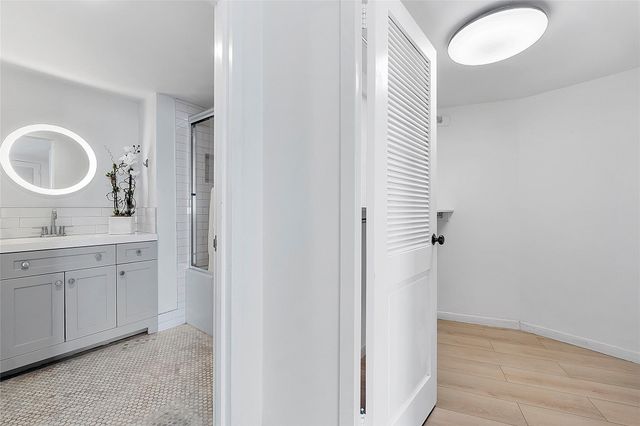 3000 Holiday Drive 1801, Fort Lauderdale, FL 33316