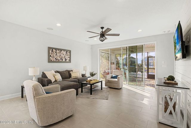 505 CONVEX Lane, St. Johns, FL 32095