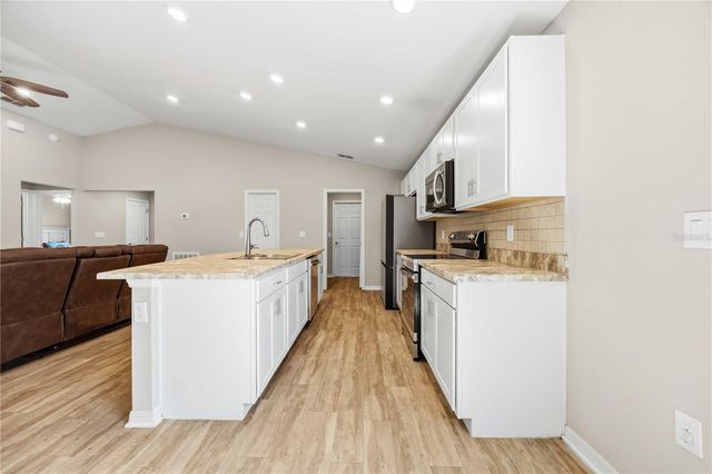 1035 TROPEA LANE, Auburndale, FL 33823